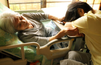 介護で心が折れた人